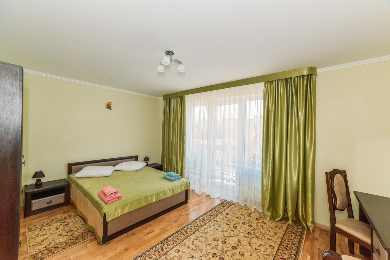 Apartments Sonce Truskavets Exterior foto